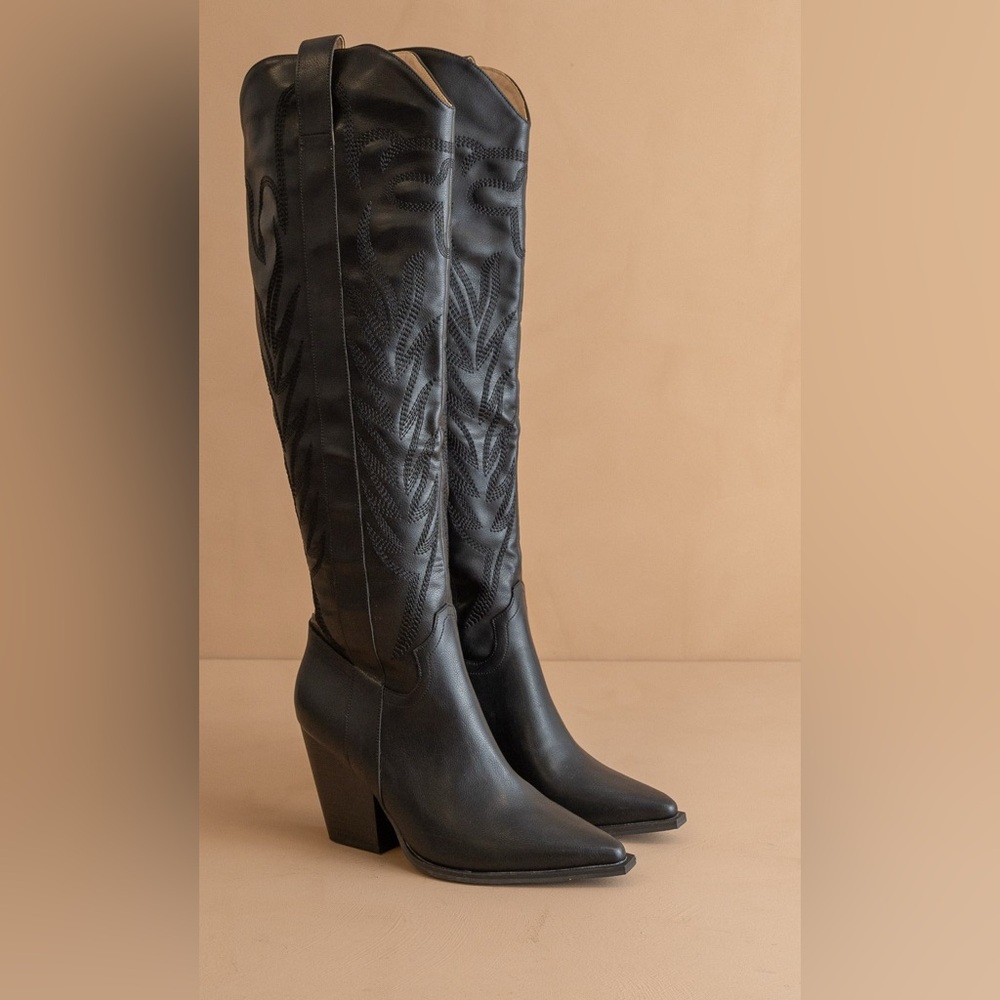 Tall Knee High Western Embroidered Pointed Toe Boots - Oasis Society